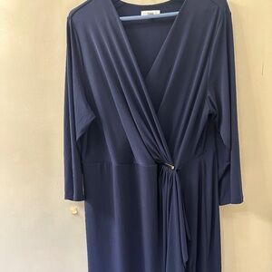 Dark blue long sleeve dress
